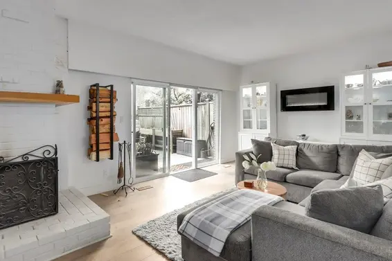 139 3300 Capilano Road, North Vancouver