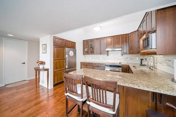 49 2202 Folkestone Way, West Vancouver For Sale - image 7