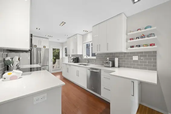 3444 Church Street, North Vancouver For Sale - image 5