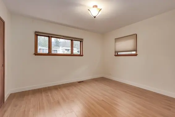 181 West Windsor Road, North Vancouver For Sale - image 10