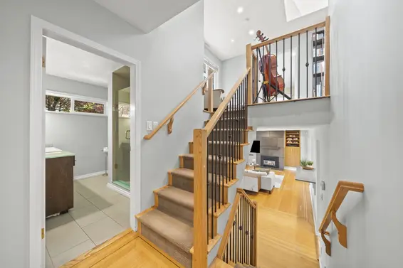4792 Cedarcrest Avenue, North Vancouver For Sale - image 14