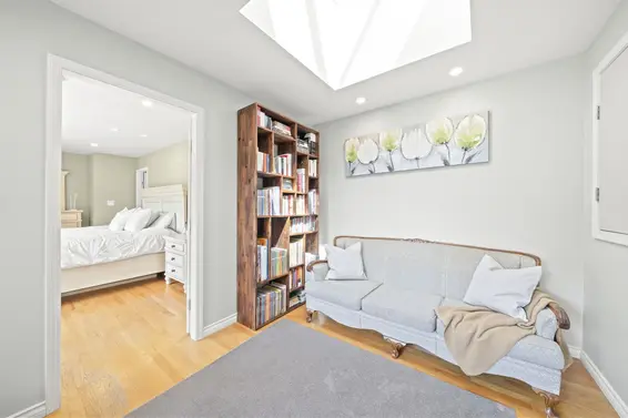 4792 Cedarcrest Avenue, North Vancouver For Sale - image 15