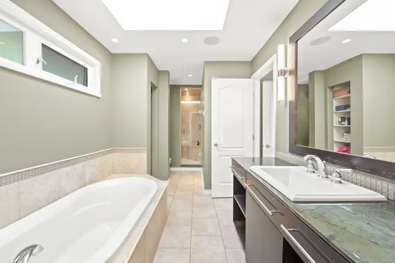 4792 Cedarcrest Avenue, North Vancouver For Sale - image 19