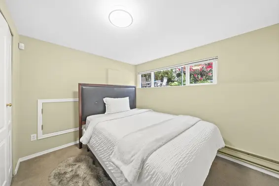 4792 Cedarcrest Avenue, North Vancouver For Sale - image 22