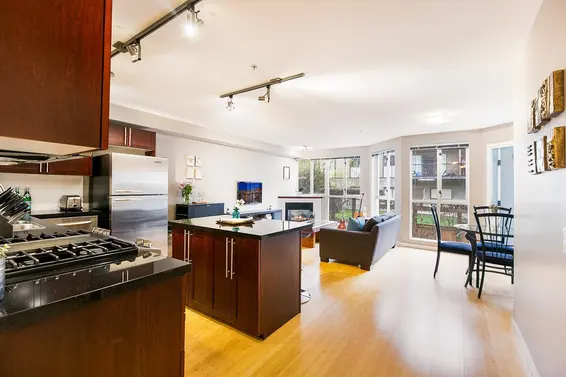 306 122 East 3rd Street, North Vancouver For Sale - image 6