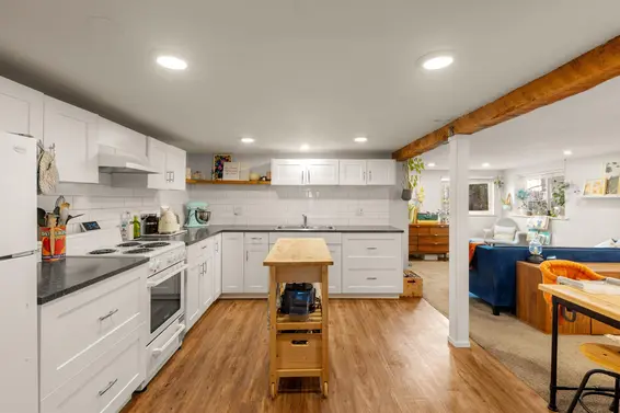 612 East 4th Street, North Vancouver For Sale - image 15