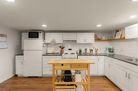 612 East 4th Street, North Vancouver For Sale - image 16