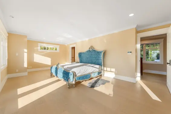 366 Keith Road, West Vancouver For Sale - image 12