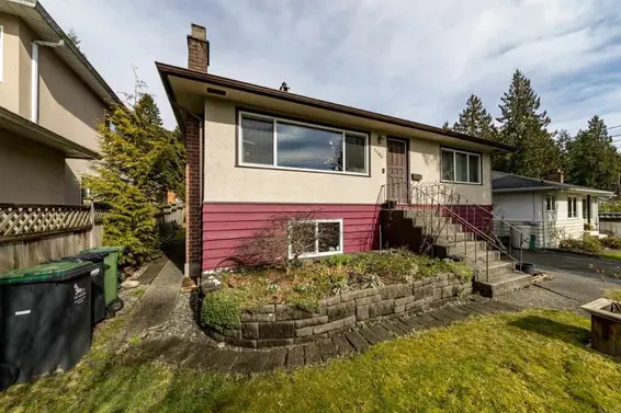 1190 Wellington Drive, North Vancouver