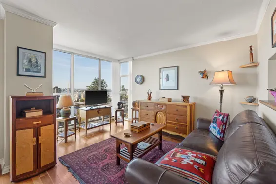 602 567 Lonsdale Avenue, North Vancouver For Sale - image 2