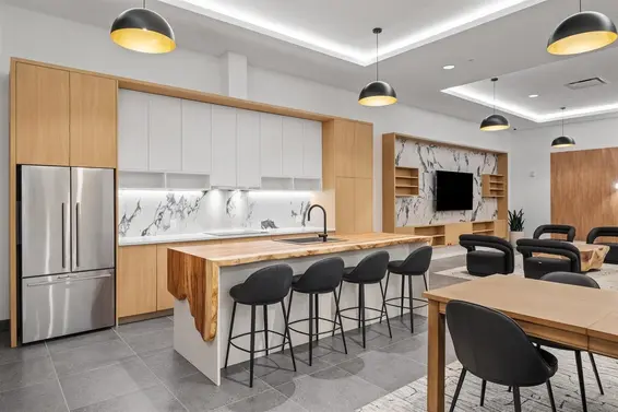 310 422 East 3rd Street, North Vancouver For Sale - image 30