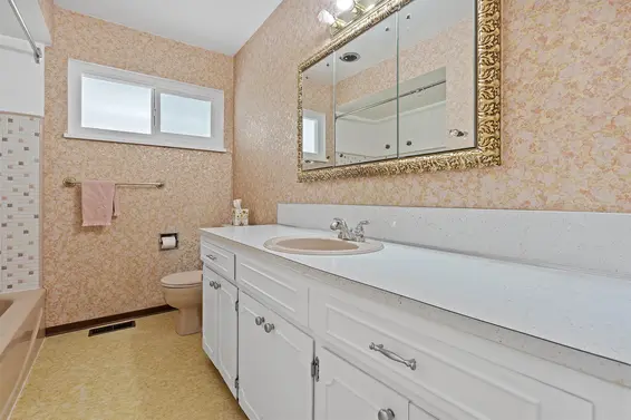 1189 Edgewood Place, North Vancouver For Sale - image 21