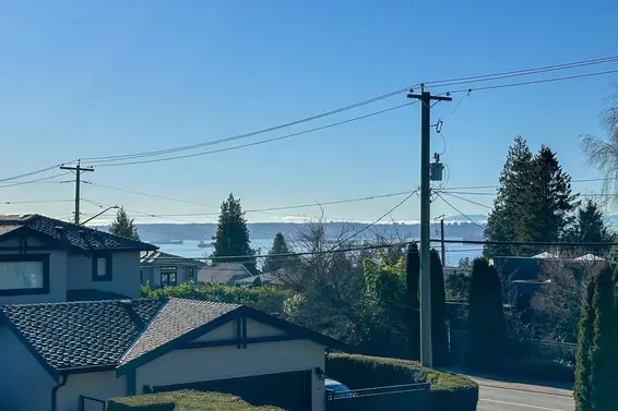 1092 Kings Avenue, West Vancouver For Sale - image 22