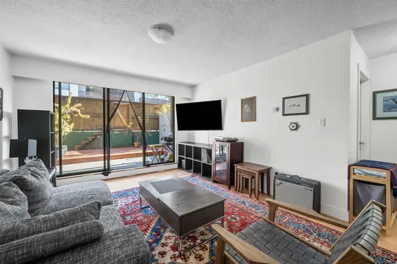 115 170 East 3rd Street, North Vancouver For Sale - image 4