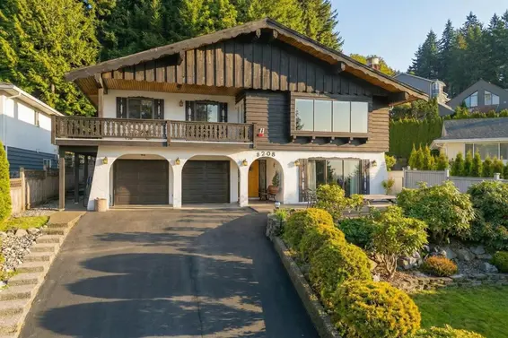 5508 Molina Road, North Vancouver