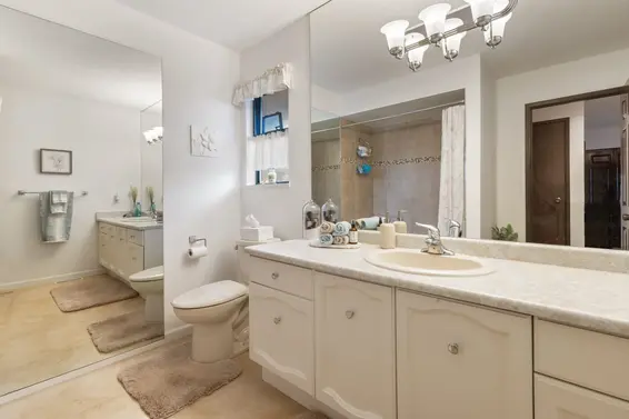 5508 Molina Road, North Vancouver For Sale - image 19