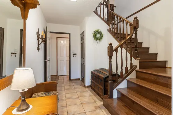 5508 Molina Road, North Vancouver For Sale - image 23