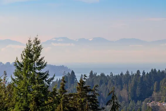 5508 Molina Road, North Vancouver For Sale - image 3