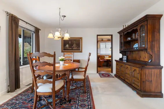 5508 Molina Road, North Vancouver For Sale - image 8