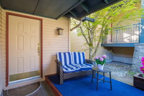 1158 Strathaven Drive, North Vancouver For Sale - image 3