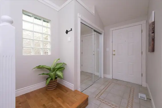1158 Strathaven Drive, North Vancouver For Sale - image 4