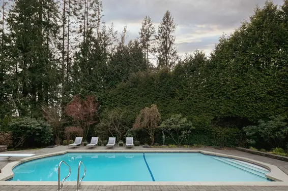 425 Rabbit Lane, West Vancouver For Sale - image 32
