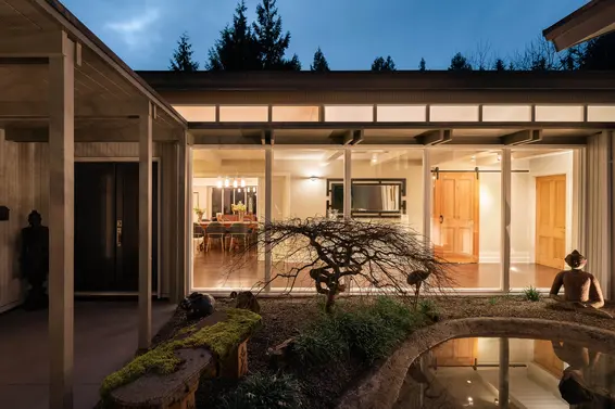 425 Rabbit Lane, West Vancouver For Sale - image 36