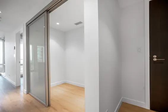 1705 1500 Fern Street, North Vancouver For Sale - image 5