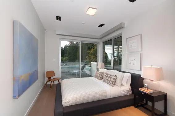 3023 Mathers Avenue, West Vancouver For Sale - image 26