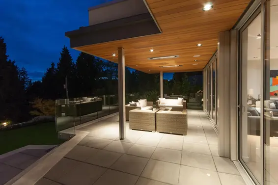 3023 Mathers Avenue, West Vancouver For Sale - image 35