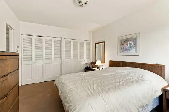 4243 Delbrook Avenue, North Vancouver For Sale - image 16