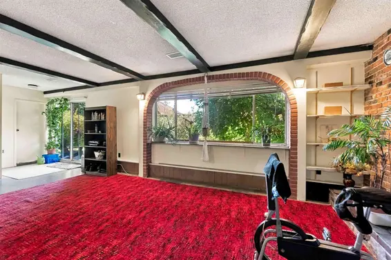4243 Delbrook Avenue, North Vancouver For Sale - image 25