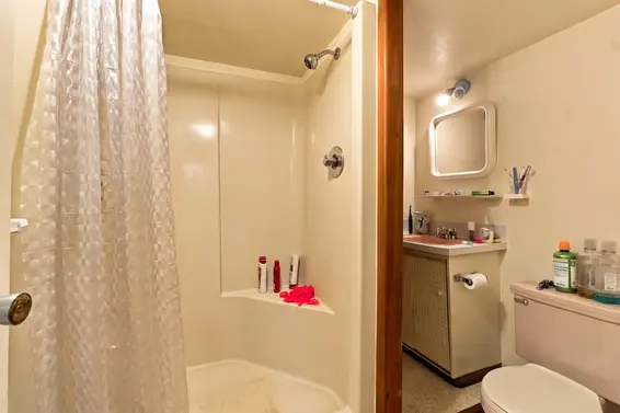 4243 Delbrook Avenue, North Vancouver For Sale - image 29