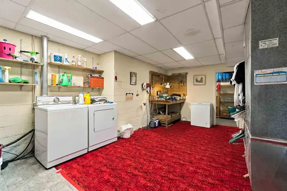 4243 Delbrook Avenue, North Vancouver For Sale - image 31