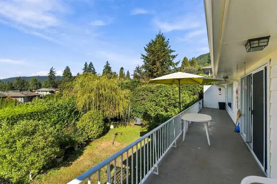 4243 Delbrook Avenue, North Vancouver For Sale - image 32
