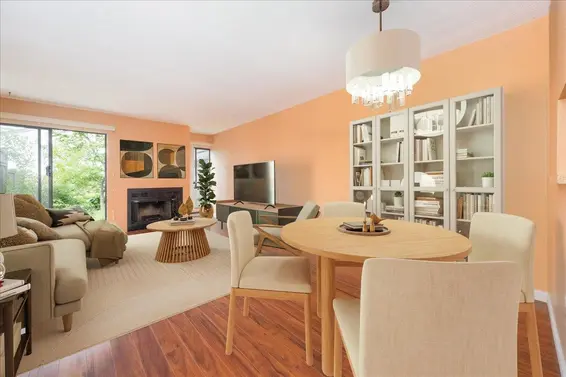 22 230 West 14th Street, North Vancouver