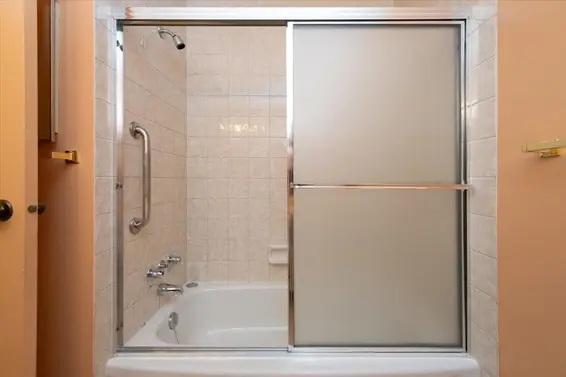22 230 West 14th Street, North Vancouver For Sale - image 18