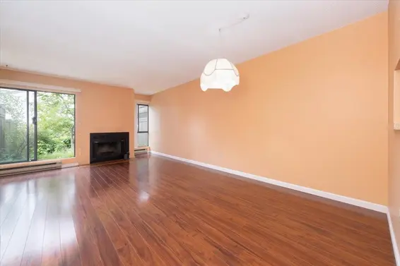 22 230 West 14th Street, North Vancouver For Sale - image 2