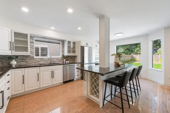 2111 Philip Avenue, North Vancouver For Sale - image 11