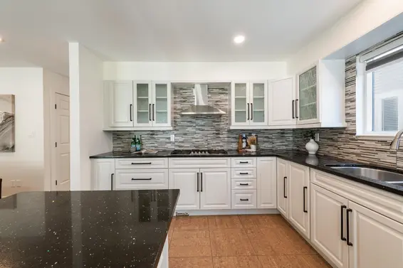 2111 Philip Avenue, North Vancouver For Sale - image 14