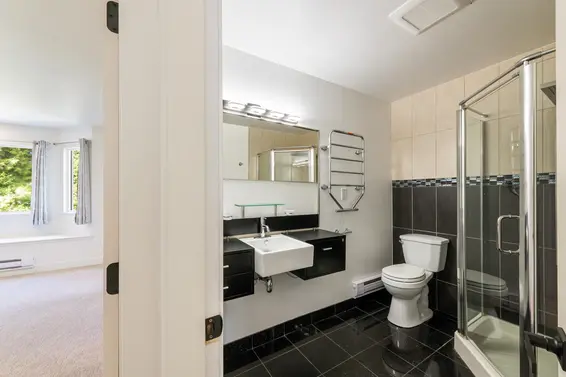 2111 Philip Avenue, North Vancouver For Sale - image 27