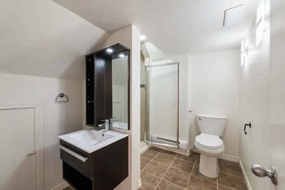 2111 Philip Avenue, North Vancouver For Sale - image 29