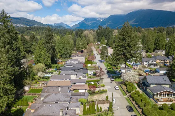 2111 Philip Avenue, North Vancouver For Sale - image 37