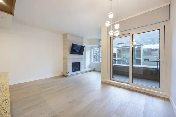 306 6687 Nelson Avenue, Vancouver For Sale - image 5