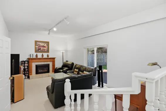 2716 Byron Road, North Vancouver For Sale - image 14