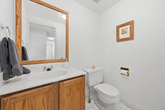 2716 Byron Road, North Vancouver For Sale - image 18