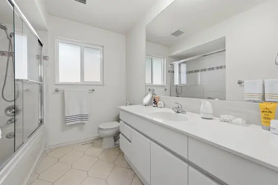 2716 Byron Road, North Vancouver For Sale - image 25