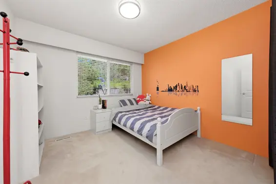 2716 Byron Road, North Vancouver For Sale - image 26