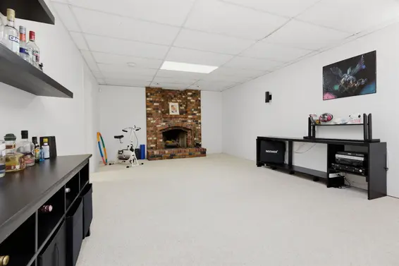 2716 Byron Road, North Vancouver For Sale - image 28