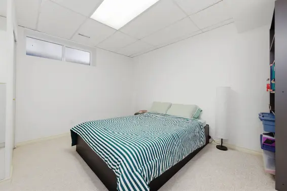 2716 Byron Road, North Vancouver For Sale - image 31